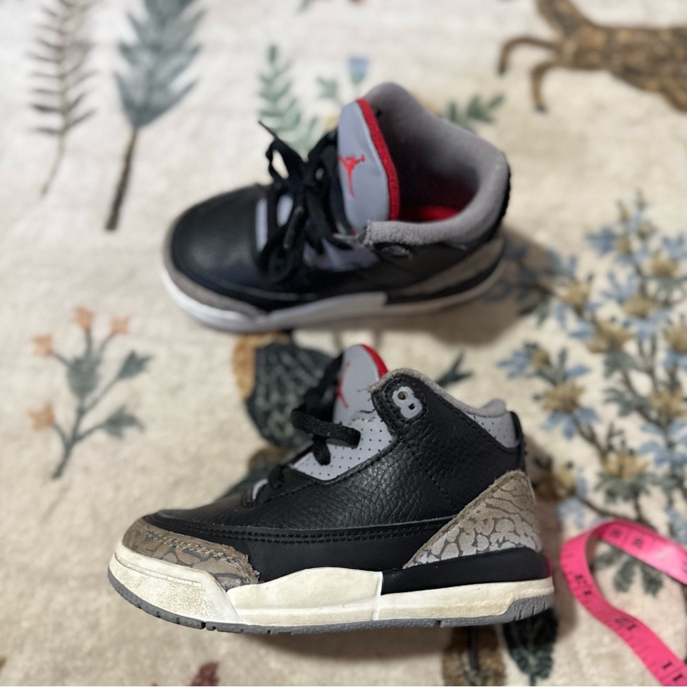 Air Jordan 3 Retro Toddler Black Cement Sneakers 7c